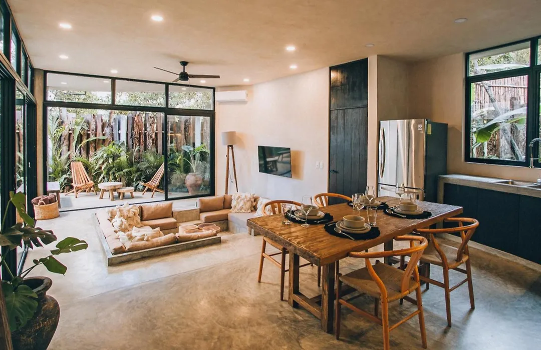 Round Luxury Jungle Villa Priv Pool-Concierge 4A-1